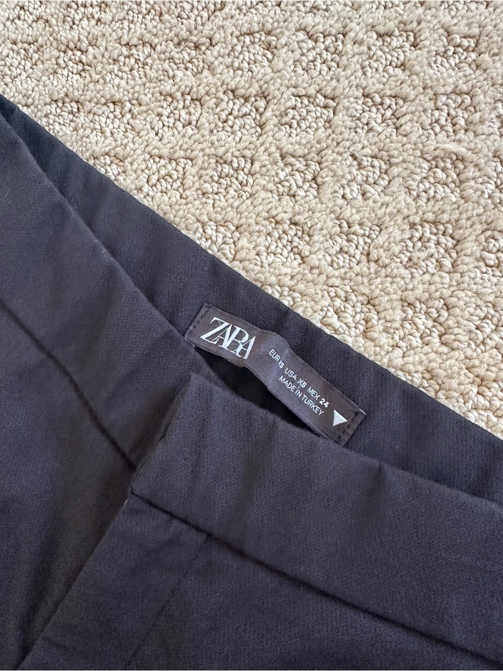 Zara Black Boot-Cut Stretch Work Pants - Picture 4 of 7